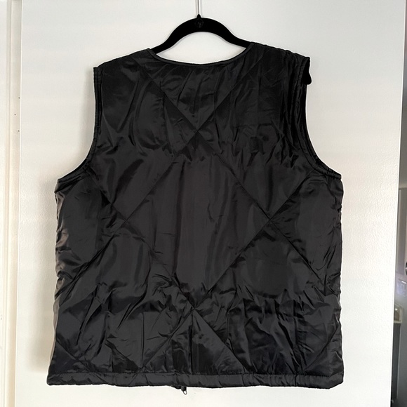 NWT 🖤 HOLD 🖤Mae Puffer Quilted Vest by Socialite - Picture 2 of 8